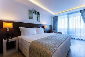 The Nowness Luxury Hotel & Spa (Adults Only 16+)