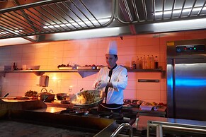 The Nowness Luxury Hotel & Spa (Adults Only 16+)