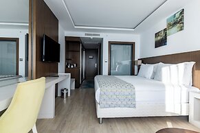 The Nowness Luxury Hotel & Spa (Adults Only 16+)