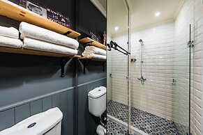 5 Vintage Guest House