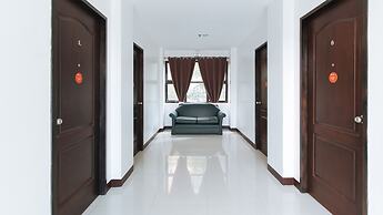 RedDoorz @ San Antonio Makati