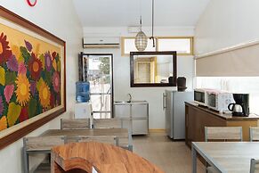 RedDoorz @ San Antonio Makati