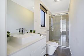 Snowgum Bright Retreat - 2