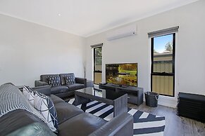 Snowgum Bright Retreat - 2