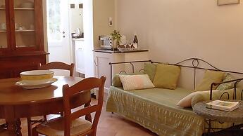 Villanova Apartments - Nature & Wellness