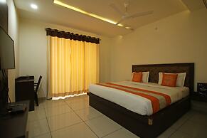 OYO 8095 Hotel Taj Castle