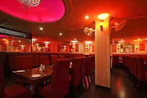 OYO 8095 Hotel Taj Castle