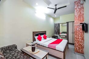 OYO 2722 Hotel Prince