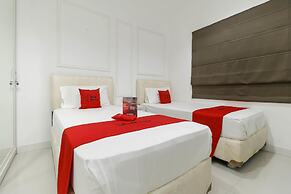 RedDoorz Plus @ Setiabudi Barat