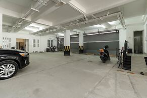 RedDoorz Plus @ Setiabudi Barat