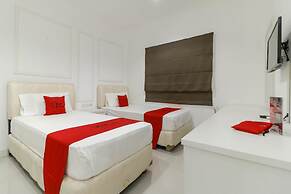 RedDoorz Plus @ Setiabudi Barat
