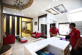 OYO 1673 Hotel MM Yellowuds