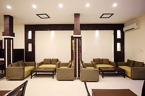 OYO 1673 Hotel MM Yellowuds