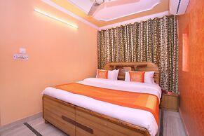 OYO 10384 Hotel Rajesh Palace