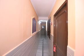 OYO 10384 Hotel Rajesh Palace