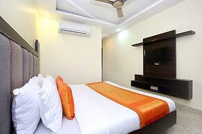 Capital O 322 Hotel Royal