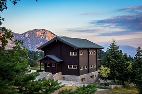 Aelia Hospitality Parnassos