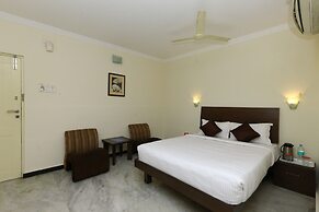 OYO Flagship 470 near US Consulate