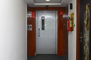 OYO Flagship 479 Royapettah