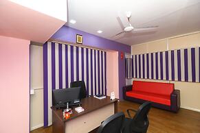 OYO 9260 Olive Castles Inn