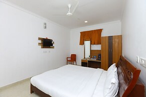 OYO 9373 Pondy Bazaar