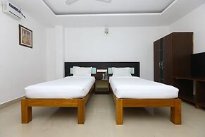 OYO 9373 Pondy Bazaar