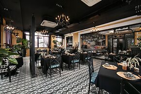 JM Marvel Hotel & Spa