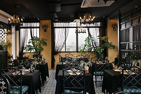 JM Marvel Hotel & Spa