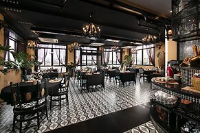 JM Marvel Hotel & Spa