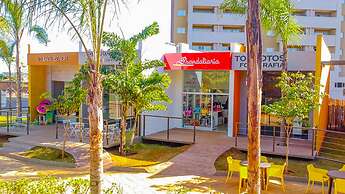 Hot Beach Resort