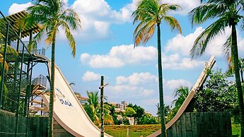 Hot Beach Resort