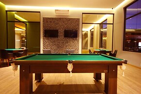 Hot Beach Resort