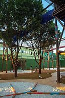 Hot Beach Resort