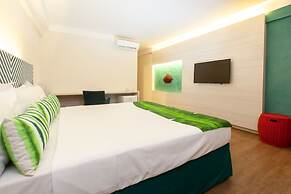 Hot Beach Resort