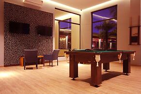 Hot Beach Resort