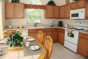 IC018OR - 4 bedroom pool home