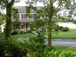 Red Cardinal Bed and Breakfast