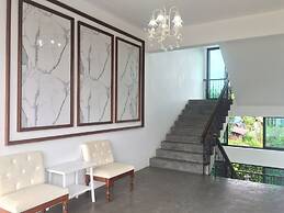 Phetcharat Grand Hotel Maesot