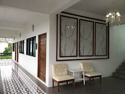 Phetcharat Grand Hotel Maesot