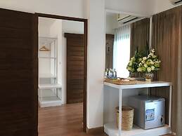 Phetcharat Grand Hotel Maesot