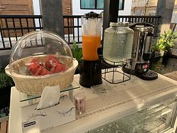 Phetcharat Grand Hotel Maesot