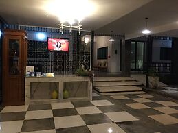 Phetcharat Grand Hotel Maesot