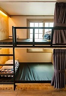 On The Stone Guesthouse 2 - Hostel