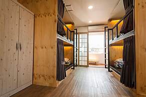 On The Stone Guesthouse 2 - Hostel