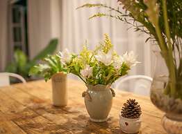 Meesuk Boutique House