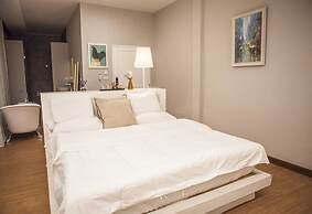 Meesuk Boutique House