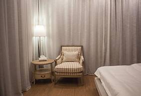 Meesuk Boutique House