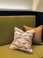 Garner Hotel Osaka Honmachi Midosuji by IHG