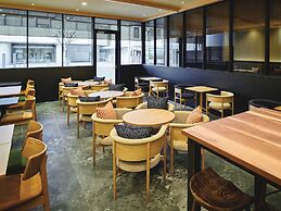 Garner Hotel Osaka Honmachi Midosuji by IHG