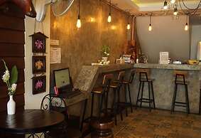 T2B Home - Adults Only - Hostel